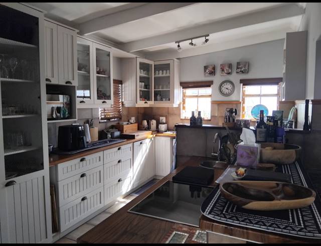 3 BEDROOM HOUSE FOR SALE IN JACOBSBAAI